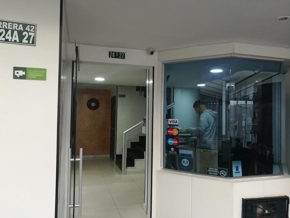 Hotel Quality Comfort House Bogotá Eksteriør bilde