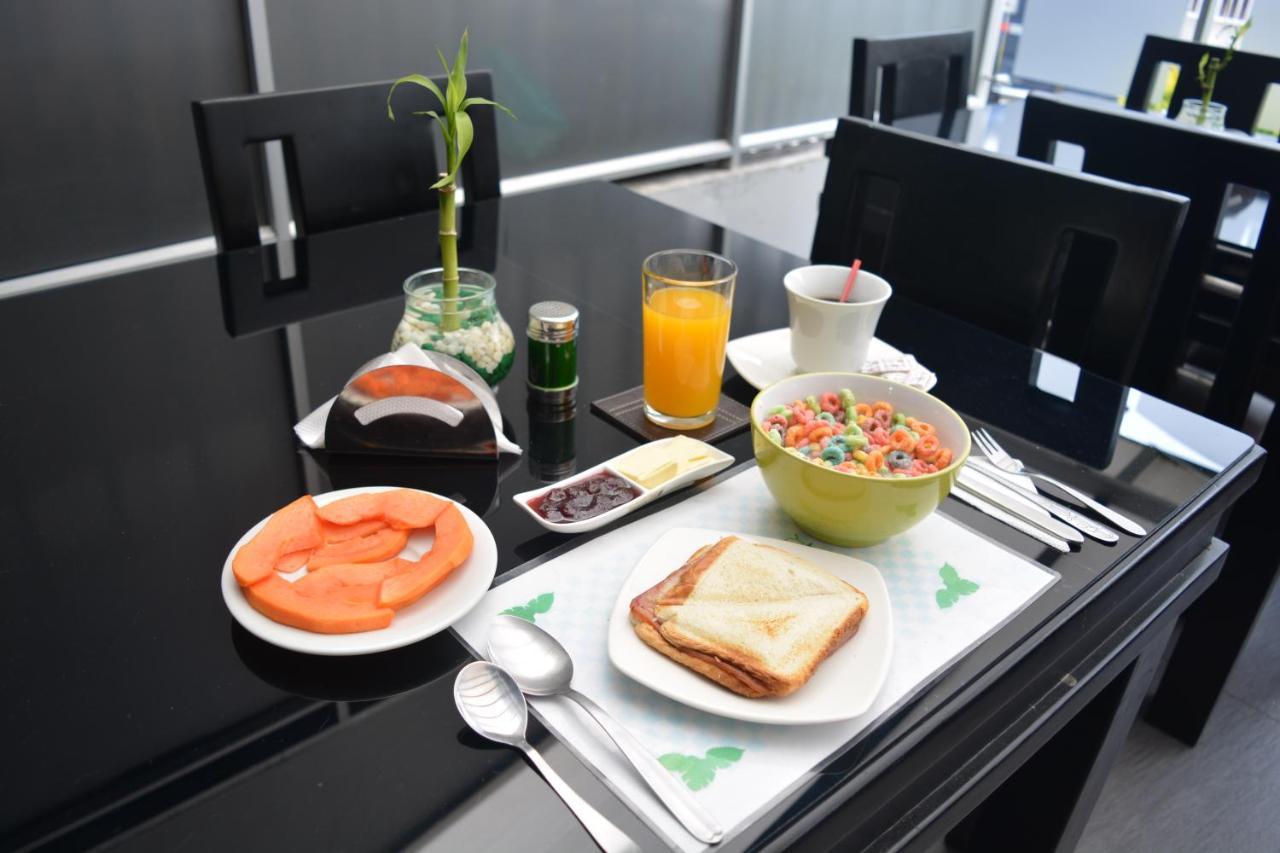 Hotel Quality Comfort House Bogotá Eksteriør bilde